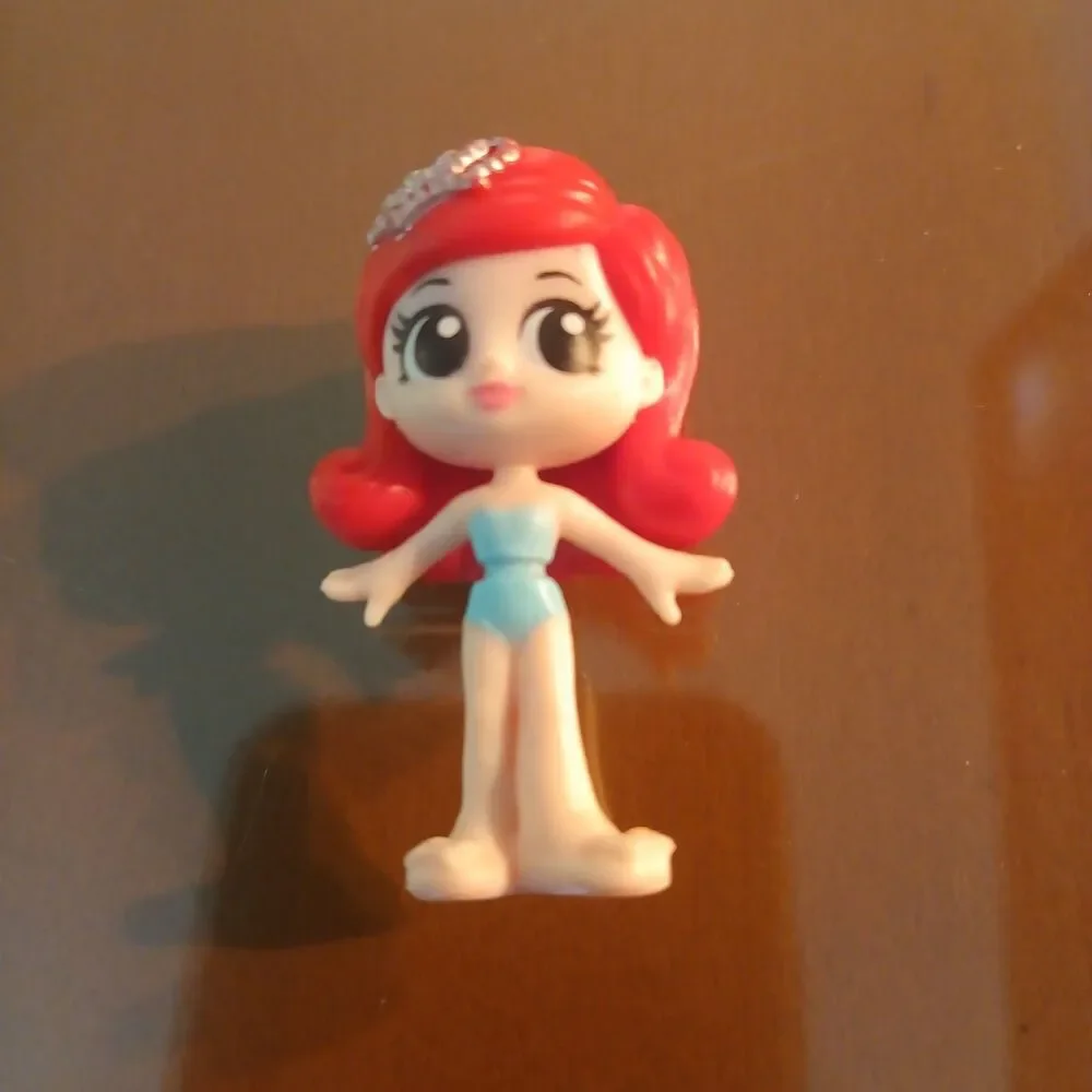 Zuru 5 Surprise Toy Mini Brand Princess Figure 2